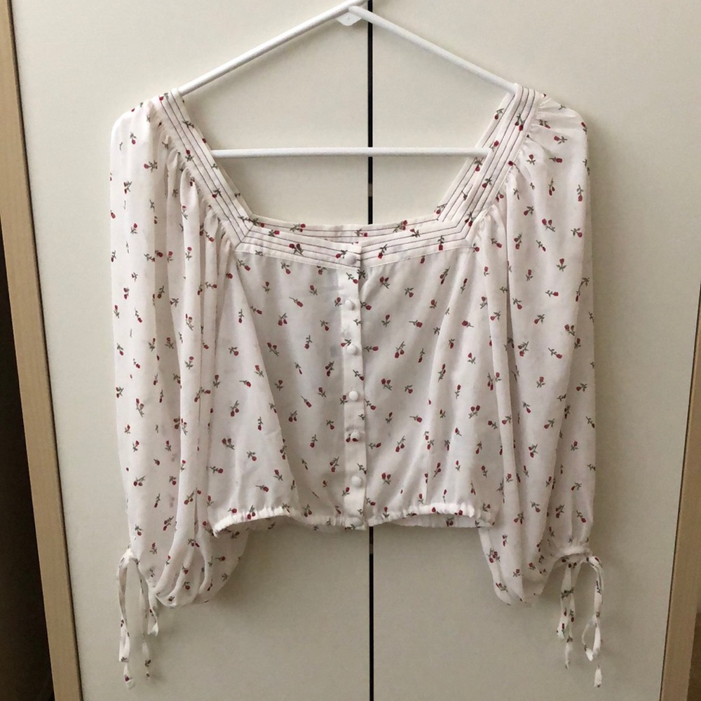 Forever21 Rose Print Cropped Chiffon Blouse